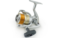 Котушка Daiwa 13 World Spin 2500