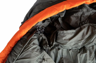 Спальный мешок Tramp Arctic Regular, кокон 200/80-50 правый (UTRS-048R-R)