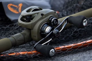 Котушка Savage Gear SG8 BC 250 LH 7+1BB 6.6:1