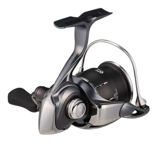 Котушка Daiwa 24 Luvias ST SF 2000SS-P