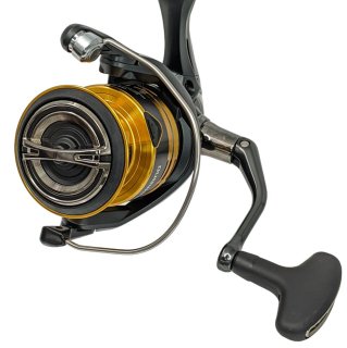 Катушка Shimano Sahara FJ C3000 4+1BB/5:1