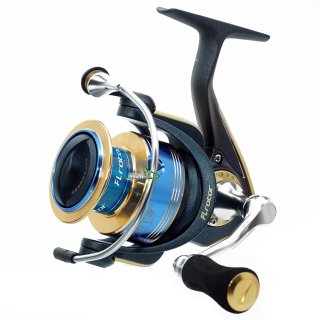 Катушка Favorite Sapphire 2500