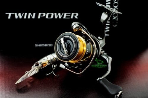 Катушка Shimano Twin Power FD 4000 PG