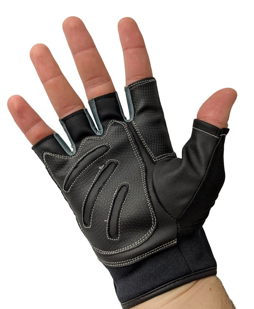 Перчатки для сома Black Cat Catfish Gloves: купить недорого в Киеве,  Харькове ― Рыболов - Эксперт